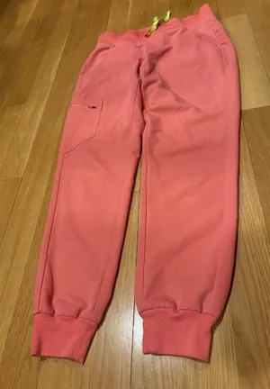 Figs Size Small (S) Coral Jogger Pants with Pockets thumbnail 1