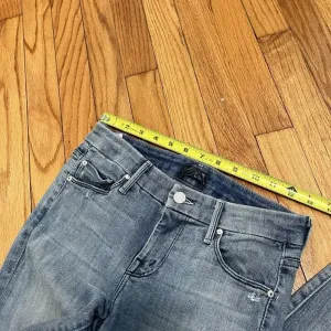 Mother Denim Looker Ankle Fray Jeans‎ in Clear as Day Size 25 thumbnail 13
