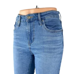 Levi's 725 High Rise Bootcut Women's Blue Medium Wash Flare Denim Jeans Size 26 thumbnail 2