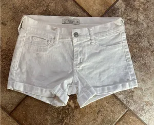 Abercrombie Shorts White thumbnail 1