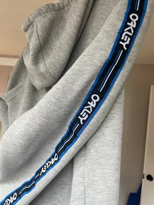 Oakley Men’s Hoodie thumbnail 3