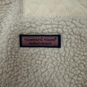 Vineyard Vines Women’s S Ivory Full Zip Vest Pockets Logo Sherpa Solid thumbnail 2