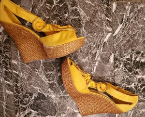 Ruffle Peep Toe Wedge Sandals thumbnail 2