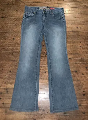 7 for All Mankind Great Wall of China distressed 27 jeans thumbnail 1