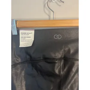 NWT CALIA by Carrie Underwood Women's S Power Sculpt Faux Leather Leggings thumbnail 9