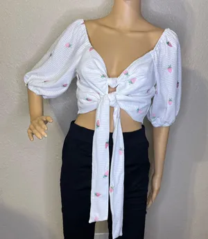 Strawberry Printed 5/8 Sleeve Waist Tie Crop Top White Pink Large thumbnail 2