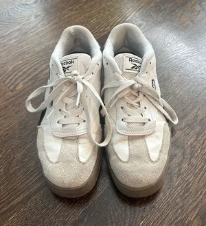 Reebok Off-White and Light Gray Low-Top Sneakers thumbnail 1