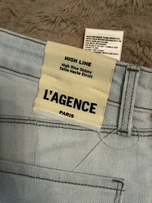 L'Agence Skinny Jeans thumbnail 2