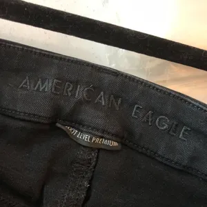 American Eagle Womens Hi-Rise Jegging Stretch Jean Black Size 6 thumbnail 3