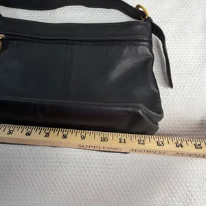 Stone Mountain Black Leather Crossbody Bag Gold Hardware Adjustable Strap thumbnail 2
