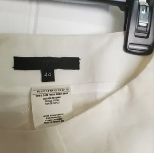 Richmond white linen Skirt Size 8 thumbnail 4