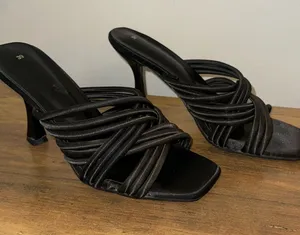 Black Strappy Heeled Sandals - Women's Dress Mules thumbnail 1
