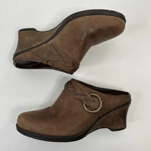 Ariat Women's Size‎ 6.5 Clogs Distressed Brown Leather Wedge Heel Western thumbnail 4