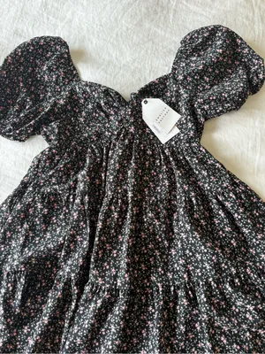 English Factory NWT Black Floral Puff-Sleeve Dress with Pink Flowers thumbnail 2