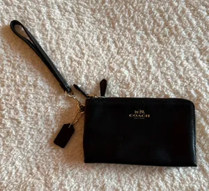 Coach Wristlet thumbnail 1