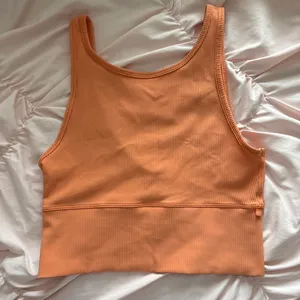 Lululemon Tank Top thumbnail 3