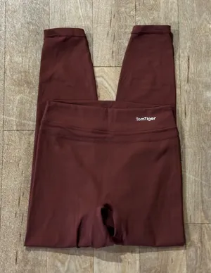Alphalete TomTiger Brown Activewear Leggings Highwaisted Size Small thumbnail 1