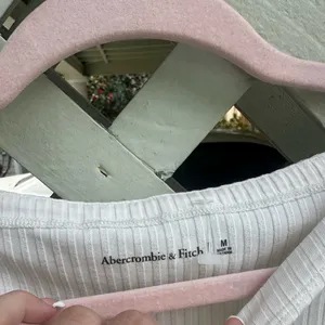 Free People ❤️Abercrombie & Fitch tank top thumbnail 2