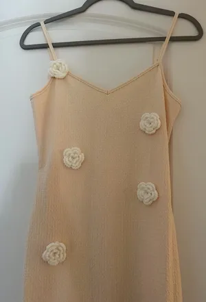 Midi White 3D Flower Dress thumbnail 1