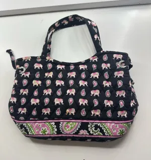Vera Bradley thumbnail 1