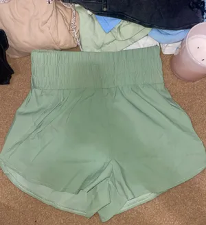 Shorts Green thumbnail 1