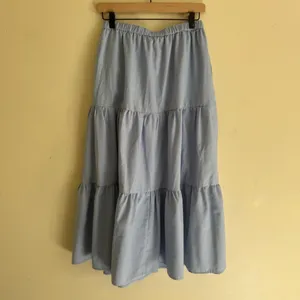 Mod Ref Emilie Tiered Blue Gingham Midi Skirt Size Small thumbnail 5