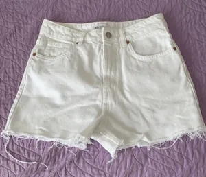 ZARA Denim Shorts thumbnail 2