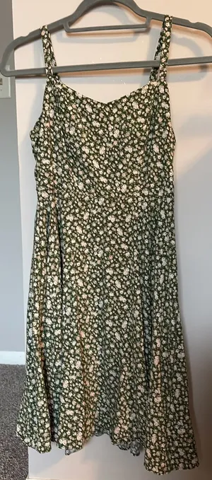 Sun dress  thumbnail 2