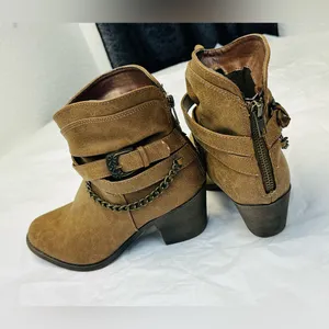 Niyama Sol Tan Ankle Boots with Chain Accent thumbnail 4