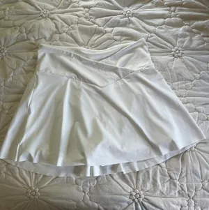 Aha Select Tennis Skirt White Size M thumbnail 3