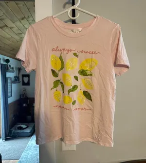 Lauren Conrad t-shirt 'Always sweet never sour' sz M thumbnail 1