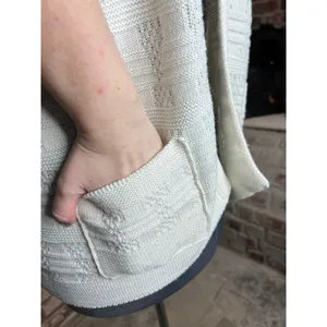 Milrank Sweater vest geometric textured cream pockets thumbnail 7