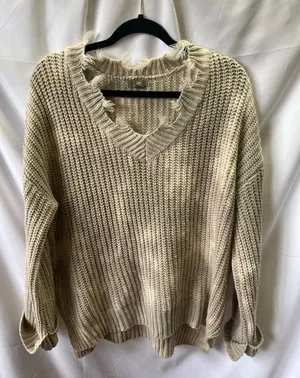 Main Strip Distressed V-Neck Chunky Sweater - Cream thumbnail 1