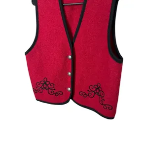 Vintage L.L.‎ Bean Wool Vest Women's Medium Red Black Embroidered Sleeveless thumbnail 3