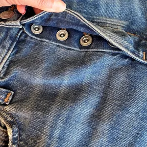 Madewell The Darted Barrel-Leg Jean Button Fly Denim 23 Irmo Wash thumbnail 6