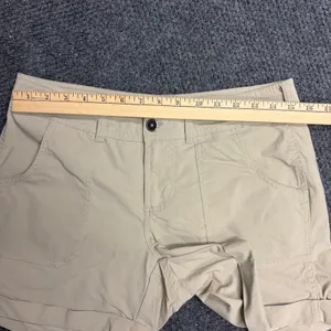 The North Face Hiking Outdoor Shorts Women's Size 6 Tan Stretch Cuffed #NF00CP5Z thumbnail 3
