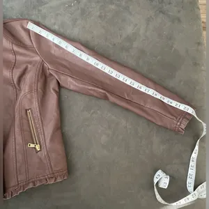Baccini Leather Jacket for women.Size: PM thumbnail 9