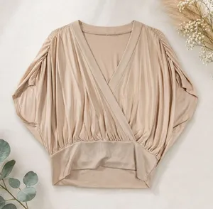 BCBGMAXAZRIA Women’s M Beige Surplice‎ Dolman Sleeve Banded Hem Blouse thumbnail 1