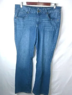 SO 17 34x30 Dark Wash Boot Jeans Plus thumbnail 1