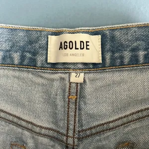 Agolde Parker Vintage Cut Off Light Wash Denim Jean Shorts thumbnail 4