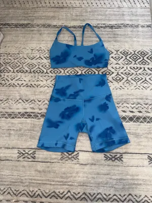 Lululemon wundertrain set hazy floral blue multi  thumbnail 4