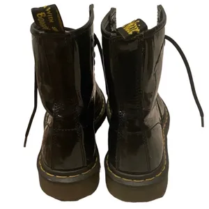 Dr. Martens 1460 Boot 8 hole patent leather 8 thumbnail 10
