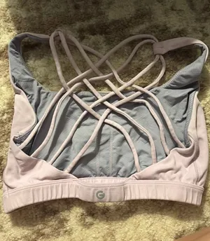 Pink sports bra thumbnail 1