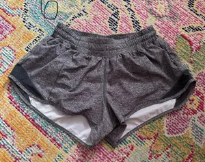 Lululemon Hotty Hot Short 2.5” thumbnail 1