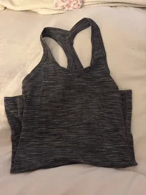 Lululemon Tank thumbnail 1