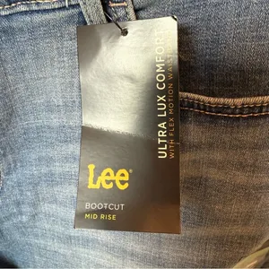 Lee Women's Boot Cut Jeans - Light Blue thumbnail 9