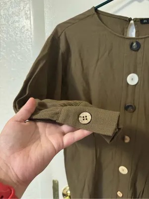 Zara Khaki Green Pleated Dress with Contrasting Statement Buttons Size M thumbnail 4