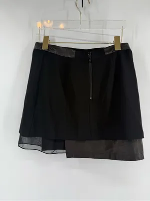 Alice and Olivia black mix media mini skirt size 4 thumbnail 3