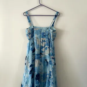 Abercrombie & Fitch Blue Print Ruched Tiered Babydoll Maxi Dress Size S NWT thumbnail 5