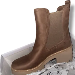 DV by Dolce Vita NWT - Tobias Taupe Chelsea Boots – Size 9.5 – New In Box thumbnail 12